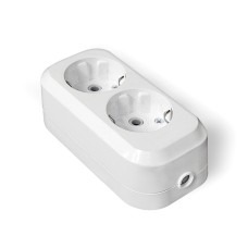 Розетка-колодка для удлинителя IONICH 2 гнезда с/з