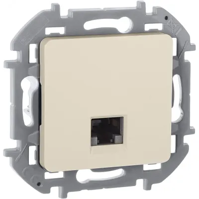 Розетка компьютерная RJ45 категория 6 UTP слоновая кость INSPIRIA