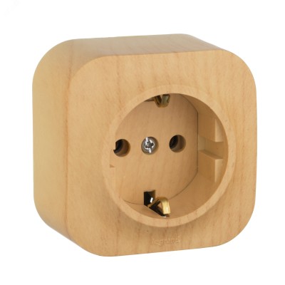 Розетка 1-местная для открытой установки с заземлением без защитных шторок 16А дерево QUTEO