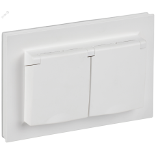 BRITE Розетка 2-местная с заземлением с защитными шторками и крышкой 16А в сборе IP44 РСбш12-3-44-БрАБ арктический белый IEK