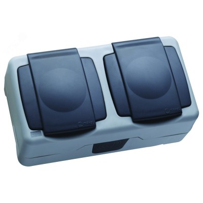 Розетка с заземлением и крышкой двойная, IP55, серый цвет