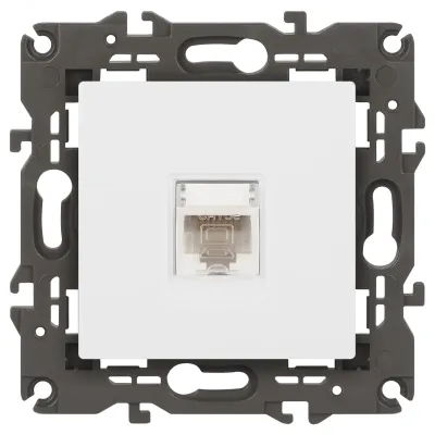 Розетка ЭРА Elegance 14-3107-01М RJ45, белый матовый