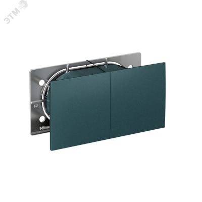 Розетка ATLASDESIGN двойная с заземлением со шторками сдвижная крышка 16А в сборе изумруд