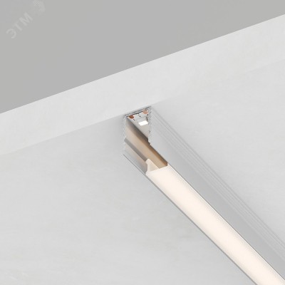 CAB241 Профиль накладной 9х7.8мм, алюминиевый, серебро, 2м (в комплекте 2 заглушки, 4 крепежа)