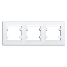 Рамка трехпостовая KAREA горизонтальная белый