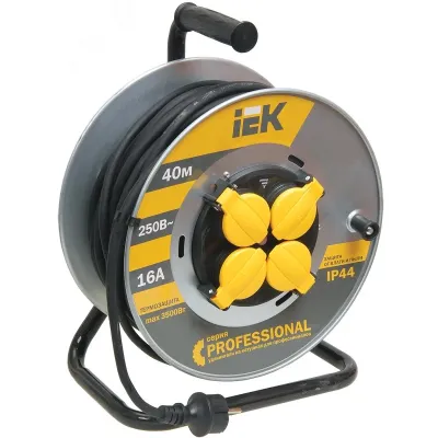 Катушка УК40 на мет с т/з 4 места 2Р+PЕ/40м КГ 3х2,5мм2 IP44 Professional'