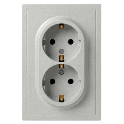Розетка скрытого монтажа в рамку с заземлением двойная 2X2P+E Schuko со шторками IP20 16А-250В алюминий 15-2105-03 Galaxy