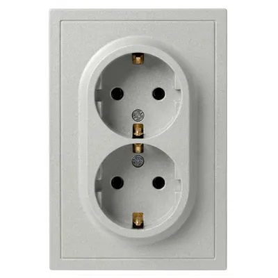 Розетка скрытого монтажа в рамку с заземлением двойная 2X2P+E Schuko со шторками IP20 16А-250В алюминий 15-2105-03 Galaxy