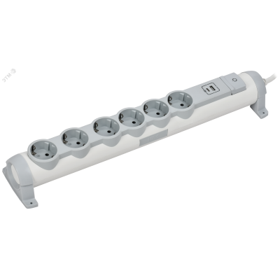COMFORT Удлинитель У06К 6 мест 2P+PE 1,5м 3х1,5мм2 16А USB A+C 20Вт белый IEK