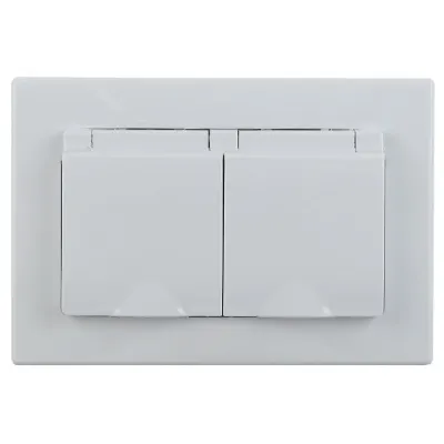 Розетка Intro Plano 1-210-01 с заземлением двойная 2х2P+E Schuko с крышкой шторками, 16А-250В, СУ, IP44, белый