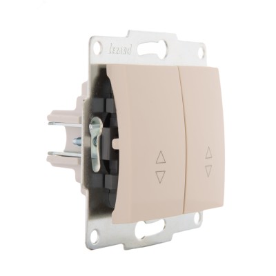 KARINA Выключатель проходной двойной крем (10шт/120шт)