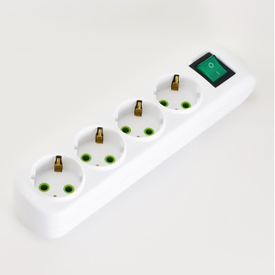 Колодка с/з 4 входа с выключателем