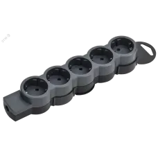 STANDARD Колодка для удлинителя с заземлением К05 5 мест черная IEK