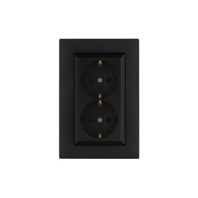 Розетка двойная с заземлением 16А KAREA RIZZ STAR черный