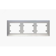 Рамка трехпостовая горизонтальная KAREA RIZZ STAR серебро