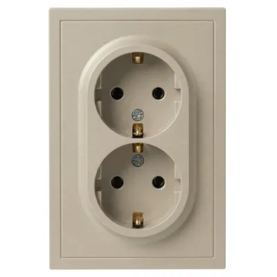Розетка скрытого монтажа в рамку с заземлением двойная 2X2P+E Schuko со шторками IP20 16А-250В шампань 15-2105-04 Galaxy