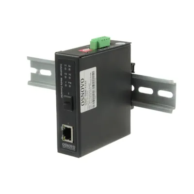 Промышленный компактный  медиаконвертер Gigabit Ethernet с поддержкой PoE. Порты 1 x GE (10/100/1000Base-T) с PoE (до 30W), 1 x GE SFP (1000Base-X). Встроенная грозозащита. Соо