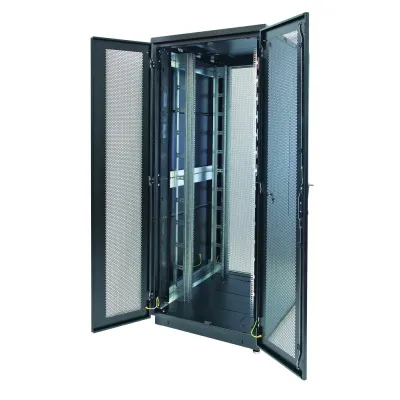 Шкаф Racknet S3000 47U 800 x 800, передняя дверь перфорированная двустворчатая, задняя дверь перфорированная двустворчатая, черный