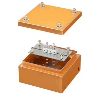 Коробка стальная FS с гладкими стенками и клеммниками  IP66 150х150х80мм 4р  450V 6A  4мм.кв.