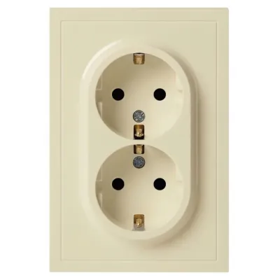 Розетка скрытого монтажа в рамку с заземлением двойная 2X2P+E Schuko 16А-250В IP20 слоновая кость 15-2104-02 Galaxy