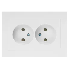 Розетка Intro Accent 6-204-01 2х2P, 16А-250В, IP20, СУ, AL/CU, белый