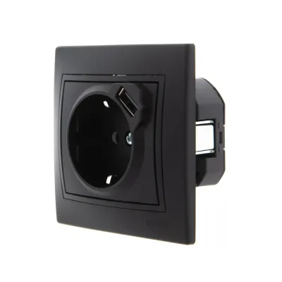 MIRA Розетка с\з +USB  чёрный бархат со вставкой (10шт/120шт)