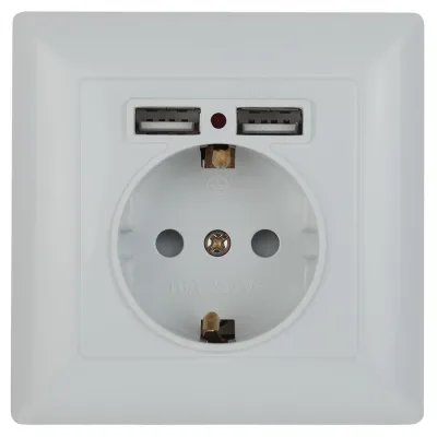 Розетка Intro Solo 4-410-01 с заземлением P+E Schuko со шторками, 16А-250В + 2хUSB, IP20, СУ, белый
