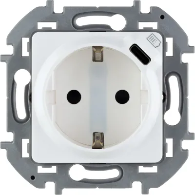 Розетка 1-местная с заземлением с защитными шторками 16А с USB C 5В безвинтовое крепление белый INSPIRIA