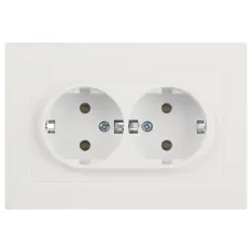 Розетка Intro Accent 6-205-01М 2X2P+E Schuko, 16А-250В, IP20, СУ, AL/CU, белый матовый