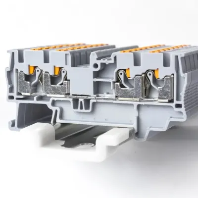 Клемма проходная, зажим push-in, серая 32 A, 1000 В, 4 кв. мм (1 уп-45шт) RYK 4 FO-V0 KLR