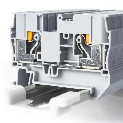 Клемма проходная, зажим push-in, серая 41 A, 1000 В, 6 кв. мм (1 уп-50шт) RYK 6-V0 KLR