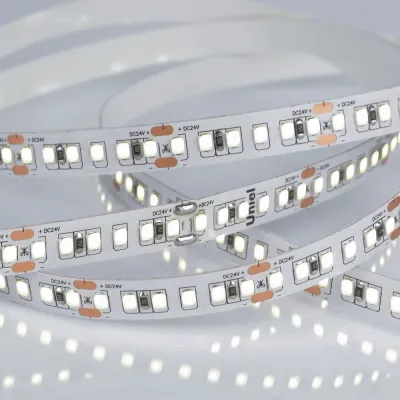 Лента гибкая светодиодная на самоклеящейся основе. ULS-2835-168LED/m-10мм-IP20-DC24V-14W/m-5м-6500K Катушка 5 м. в герметичной упаковке. (6500K)