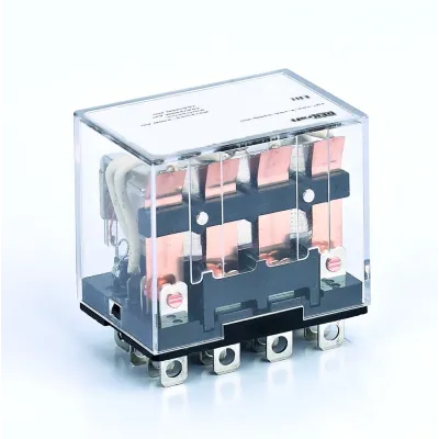 Промежуточное реле 4 контакта с LED индикацией 10А 12В DC ПР-102