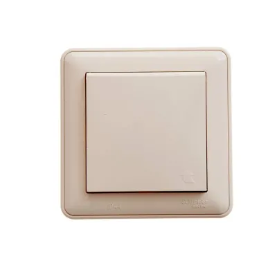W59 AQUA РОЗЕТКА с заземлением со шторками. 16А. IP44. в сборе. СЛОНОВАЯ КОСТЬ