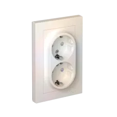 Розетка ATLASDESIGN двойная с заземлением со шторками 16А в сборе жемчуг