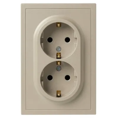 Розетка скрытого монтажа в рамку с заземлением двойная 2X2P+E Schuko 16А-250В IP20 шампань 15-2104-04 Galaxy