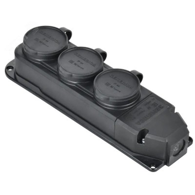 Розетка колодка тройная трехместнаяс защитной крышкой IP44 каучук черная GENERICA