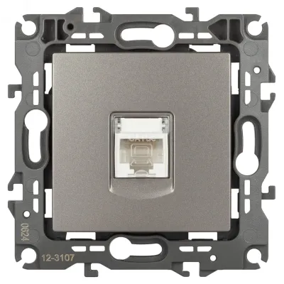 Розетка ЭРА Серия 12 12-3107-16 информационная RJ45, титан