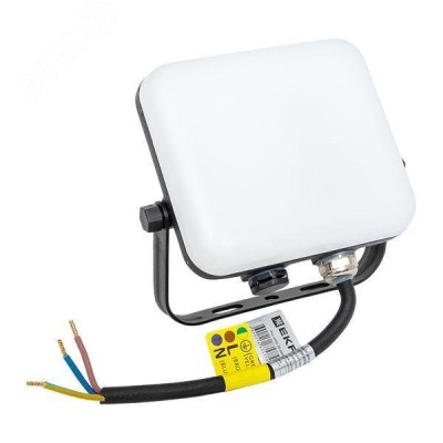 Прожектор светодиодный СДО-4002 20 Вт 4000К IP65 с равномерной засветкой LUMA