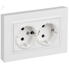 BRITE Розетка 2-местная с заземлением с защитными шторками плоская 16А в сборе РСшПл12-3-БрАБ арктический белый IEK