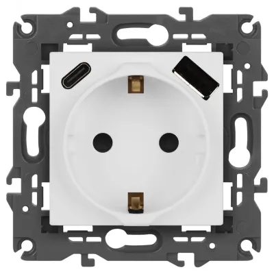 Розетка ЭРА Elegance 14-4108-01М 2P+E 16A-250В со шторками с USB type-A+C 5В-3А белый матовый