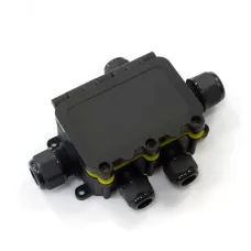 Коробка распределительная с откидной крышкой 5-вводная IP68 ПА66 40А 450В d3,5-12 мм 131х95х37