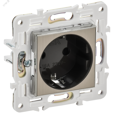 SKANDY Розетка с заземлением с защитными шторками 16А безвинтовое крепление SK-R06N никель IEK
