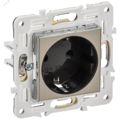 SKANDY Розетка с заземлением с защитными шторками 16А SK-R04N никель IEK