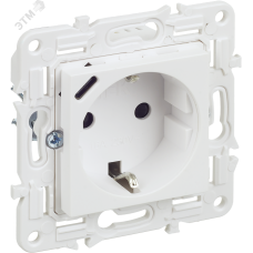 SKANDY Розетка с заземлением с защитными шторками 16А с USB C 18Вт SK-R17W арктический белый IEK