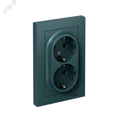 Розетка ATLASDESIGN двойная с заземлением со шторками 16А в сборе изумруд